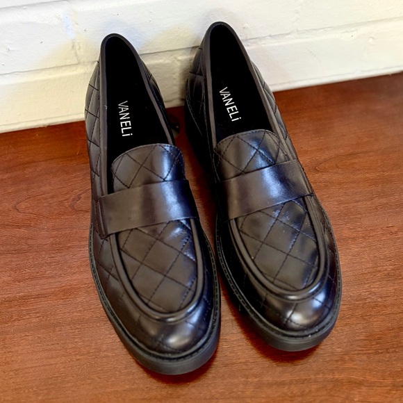 VANELI Narda Women’s Quilted Lug Sole Loafers, SZ 8.5 - Picture 4 of 9